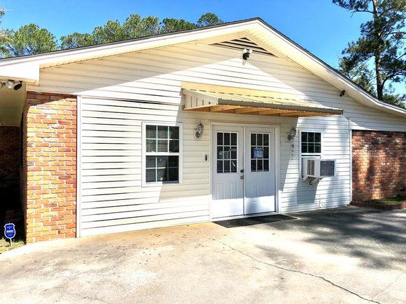 1409 10th St SE, Moultrie, GA 31768